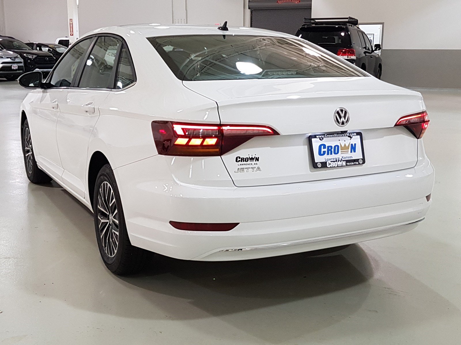 New 2019 Volkswagen Jetta SE 4dr Car